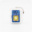 Bild på Keychain, Tiny Tarot (Key Chain + Tiny Universal Waite Tarot