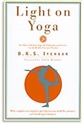 Bild på Light on yoga