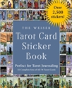 Bild på The Weiser Tarot Card Sticker Book: Perfect for Tarot Journaling (32 complete sets of all 78 Tarot cards - over 2500 stickers)