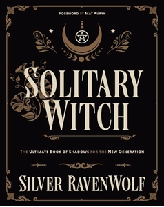 Bild på Solitary witch - the ultimate book of shadows for the new generation